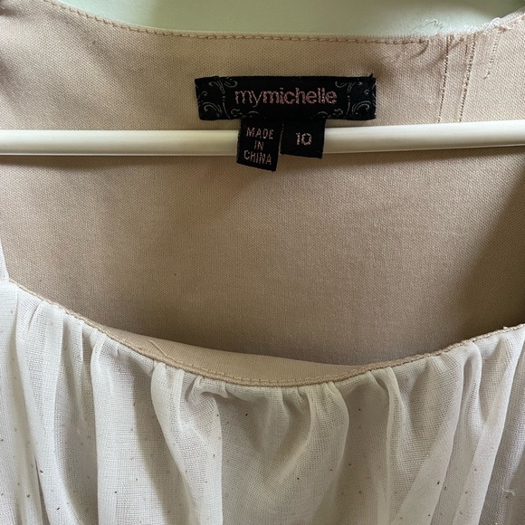 Little girls gold and cream dress - Picture 3 of 3